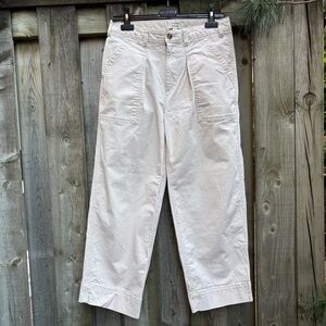 Banana Republic Cream Cropped Chino Cargo Pants